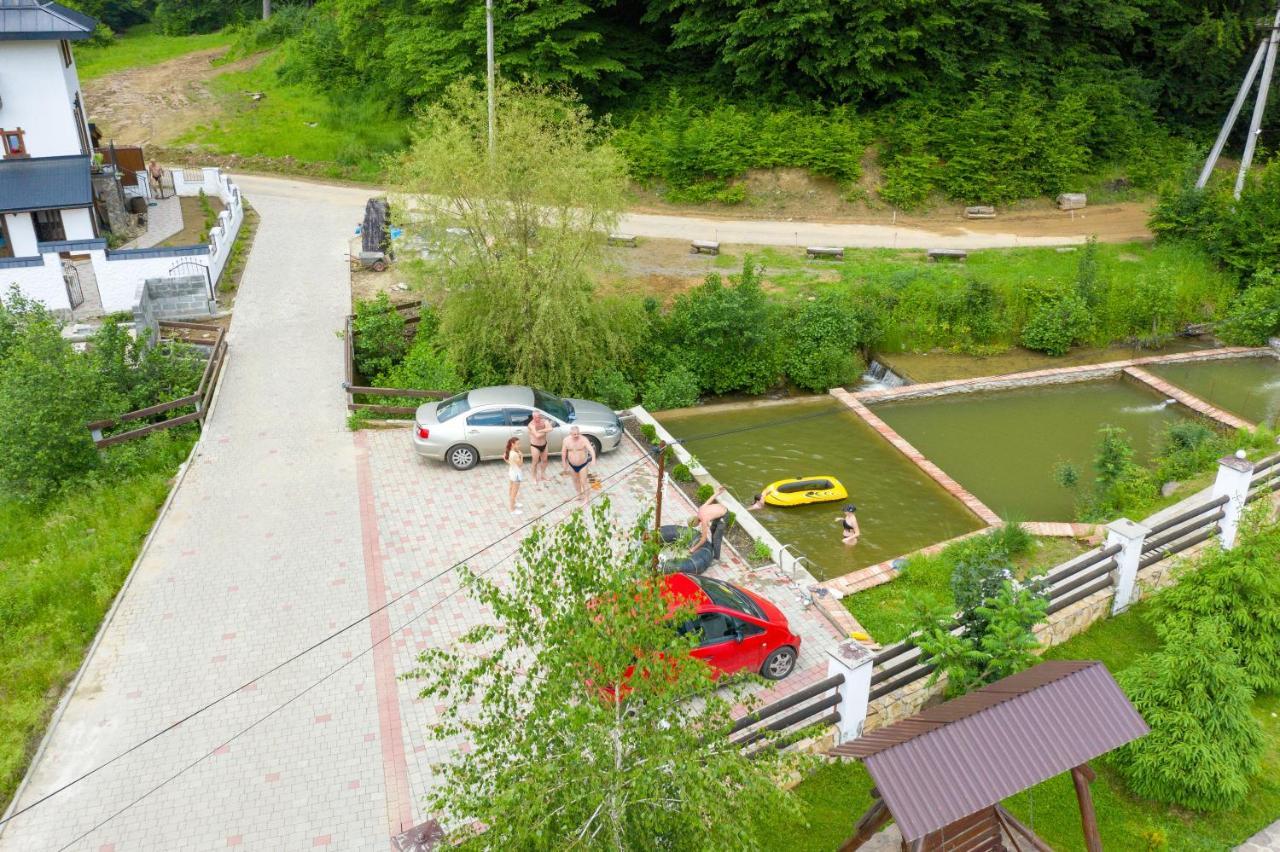 Chalet Vedmezhe Поляна Екстериор снимка
