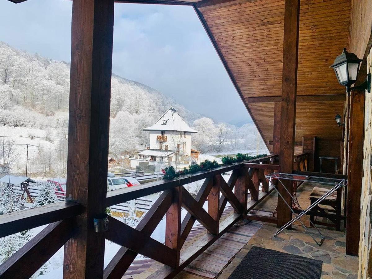 Chalet Vedmezhe Поляна Екстериор снимка